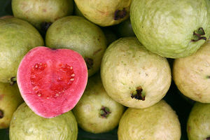 Kuinka syödä guavaa ja missä määrin tämä hedelmä on hyödyllinen?