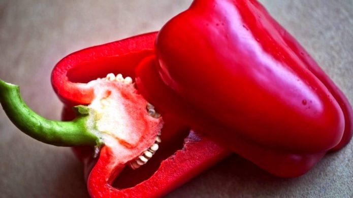 Gesneden paprika met zaden